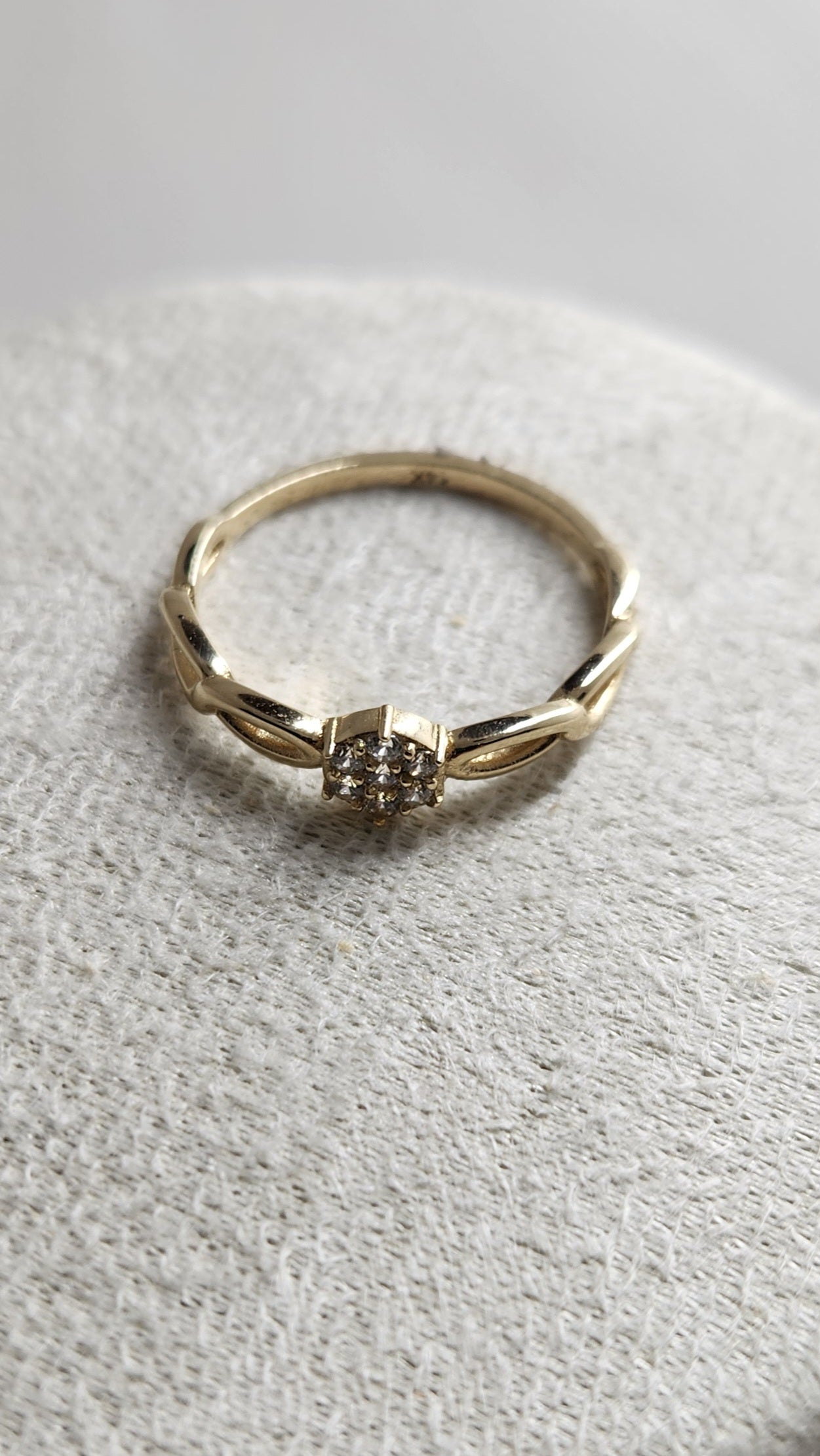 Everyday Elegance - 14K Gold Ring.