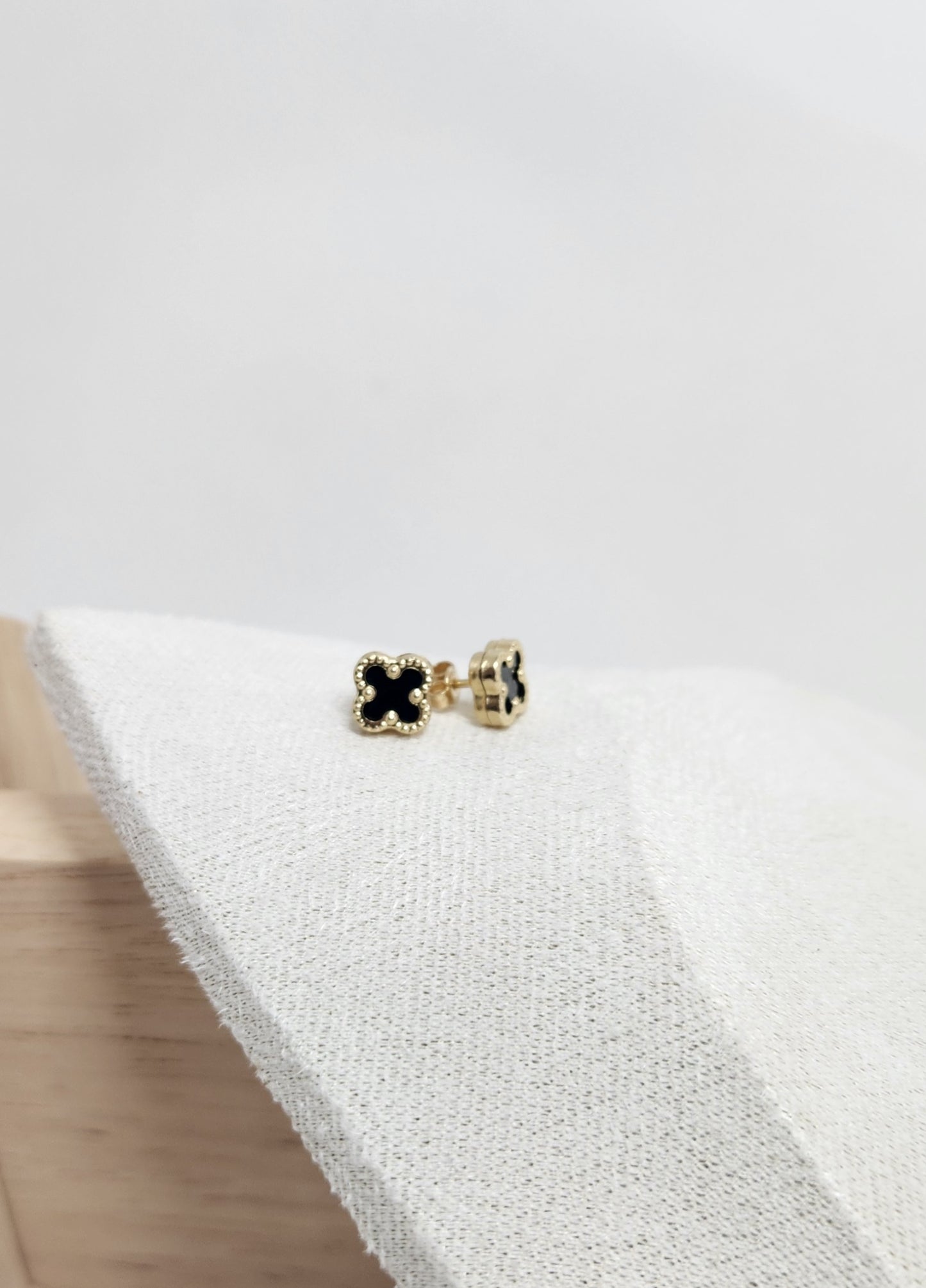 Gold Black Quatrefoil Stud Earrings