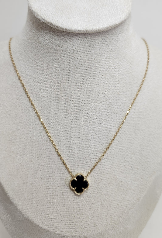 Gold Quatrefoil Pendant Necklace